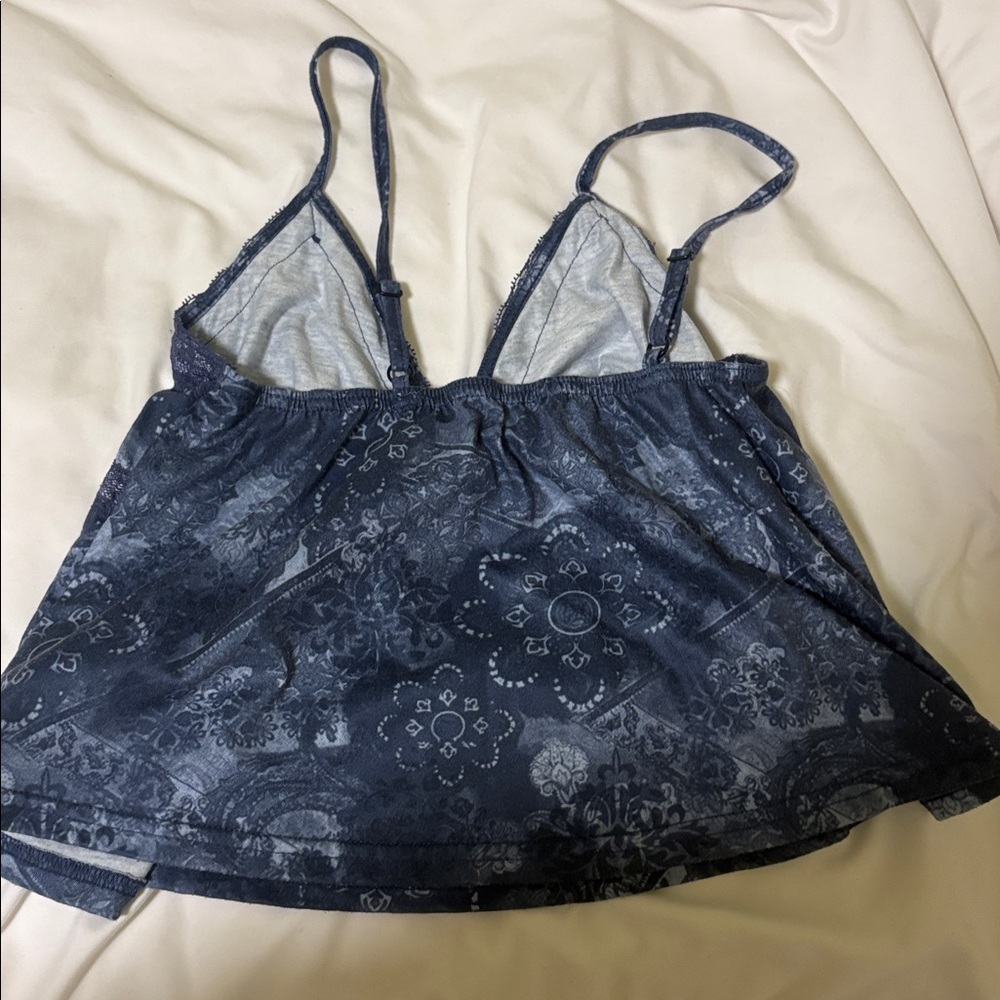 ROMWE Navy Blue Patterned Top Small - Picture 2 of 3